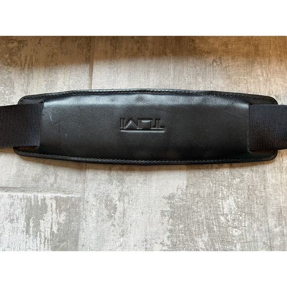 TUMI Expandable Alpha T-Pass Medium Screen Laptop Messenger Designer Briefcase - Picture 11 of 16